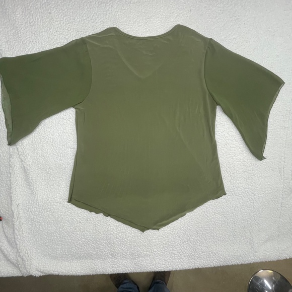 Women’s 3X-Large Fabiola Green Sequins Pattern Top - Picture 2 of 13